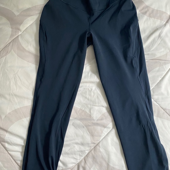 Lululemon leggings - Picture 1 of 2